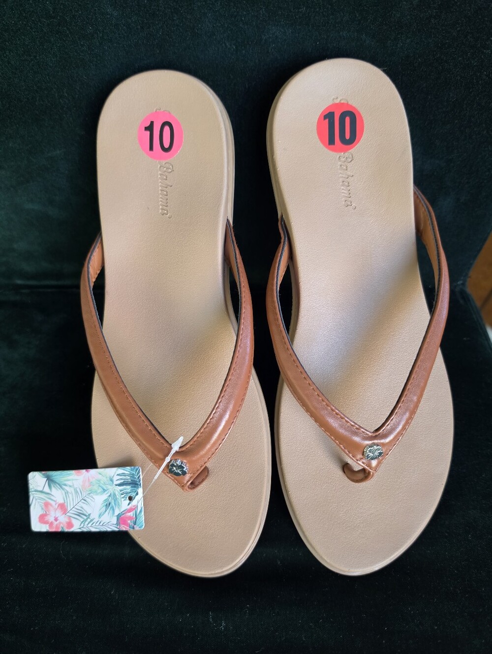 Tommy Bahama Flip Flops Leather Thong Sandal - NWT - Size 10